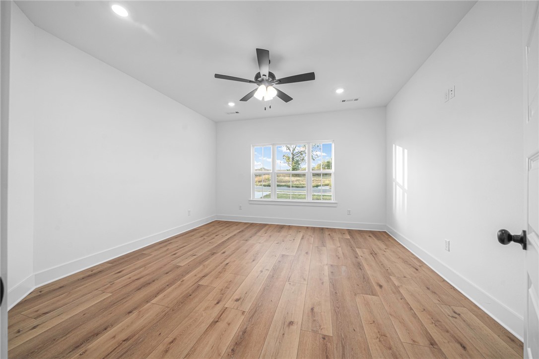 Wells Lake Cottages at Chaffee Cottages - Residential