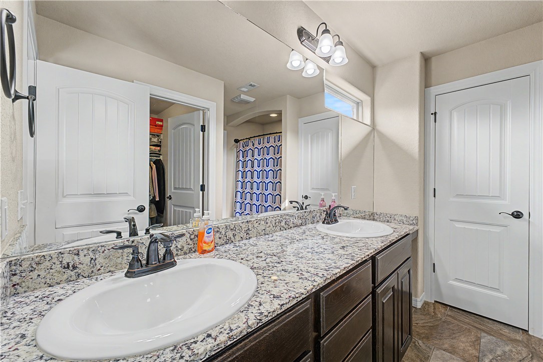 Holcomb Heights - Residential