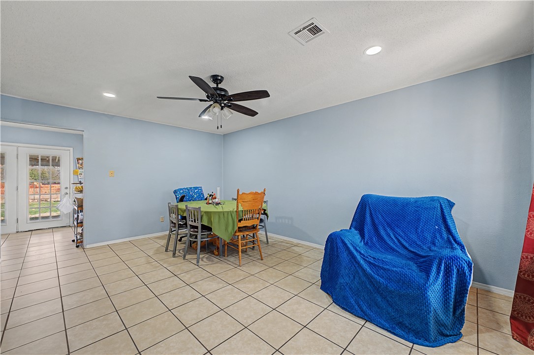 Banz 5th Add Rogers - Residential