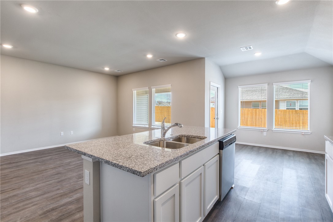 Applewood Estates - Residential