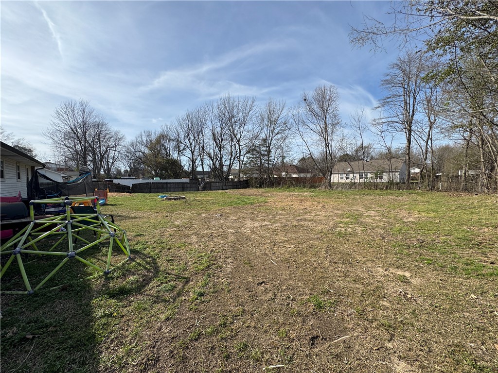 Lincoln Outlots - Residential