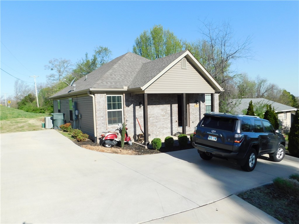 Great investment property perfect for college students or your family. 4 bedroom, 2 bath home build in 2015 is currently rented month to month at $2,000 per month through June 30, 2025. Parking for 4 vehicles, brick home in great condition. If you are looking for something newer and close to the U of A, this is it. 3 different U of A bus stops within a block or 2 of the home.