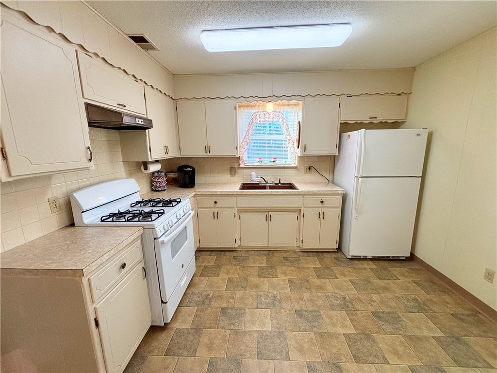 Elmdale Heights Add - Residential