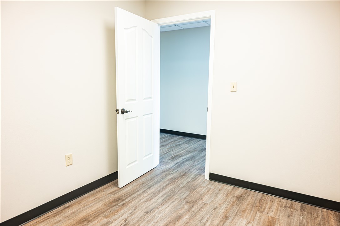 Crossroads Add - Commercial Lease