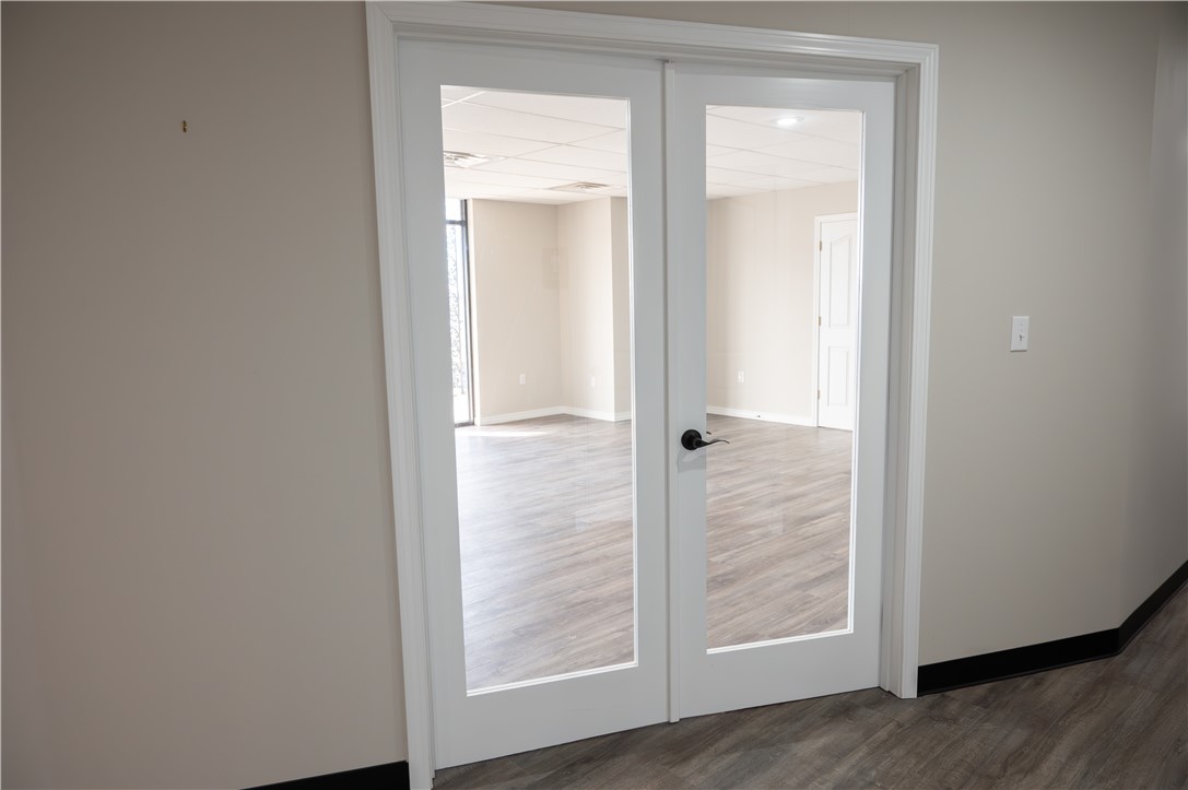 Crossroads Add - Commercial Lease