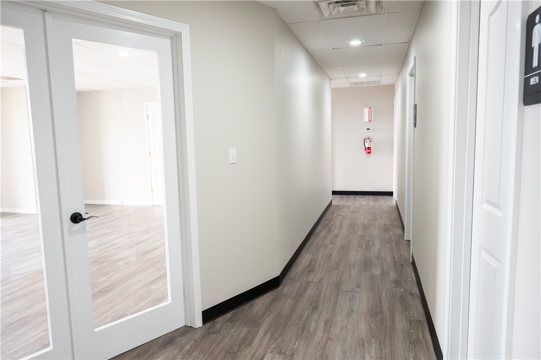 Crossroads Add - Commercial Lease