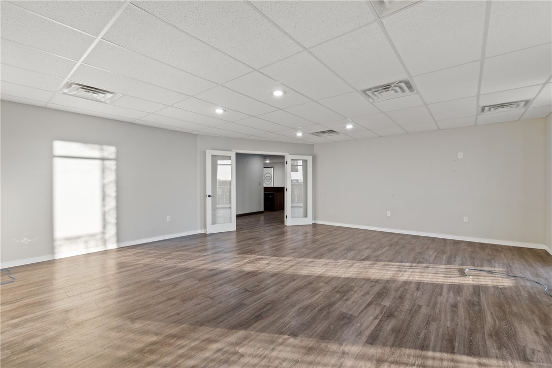 Crossroads Add - Commercial Lease