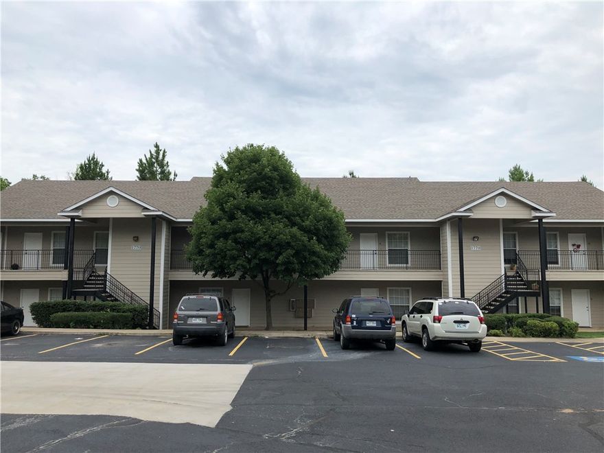 One bedroom apartment located in Candlelight Place Apartments. One bed, one bath with a walk-in closet. All appliances; includes washer, dryer, and refrigerator. Outdoor storage closet. Convenient location. Showings are through appointments only. Photos are of a like unit and are representative of the finishes in the complex.