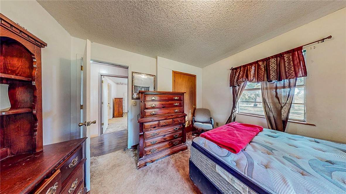 Elm Spgs Outlots - Residential