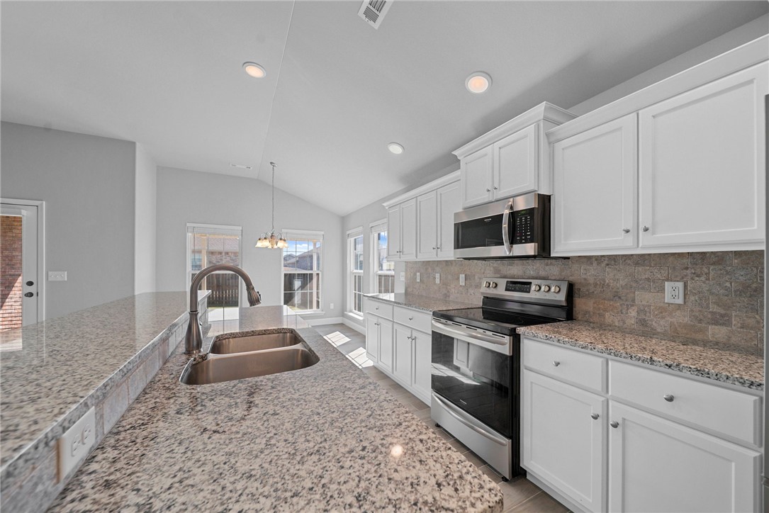 Woodward Hills Sub Ph 1 & Ph 2 Highfill - Residential