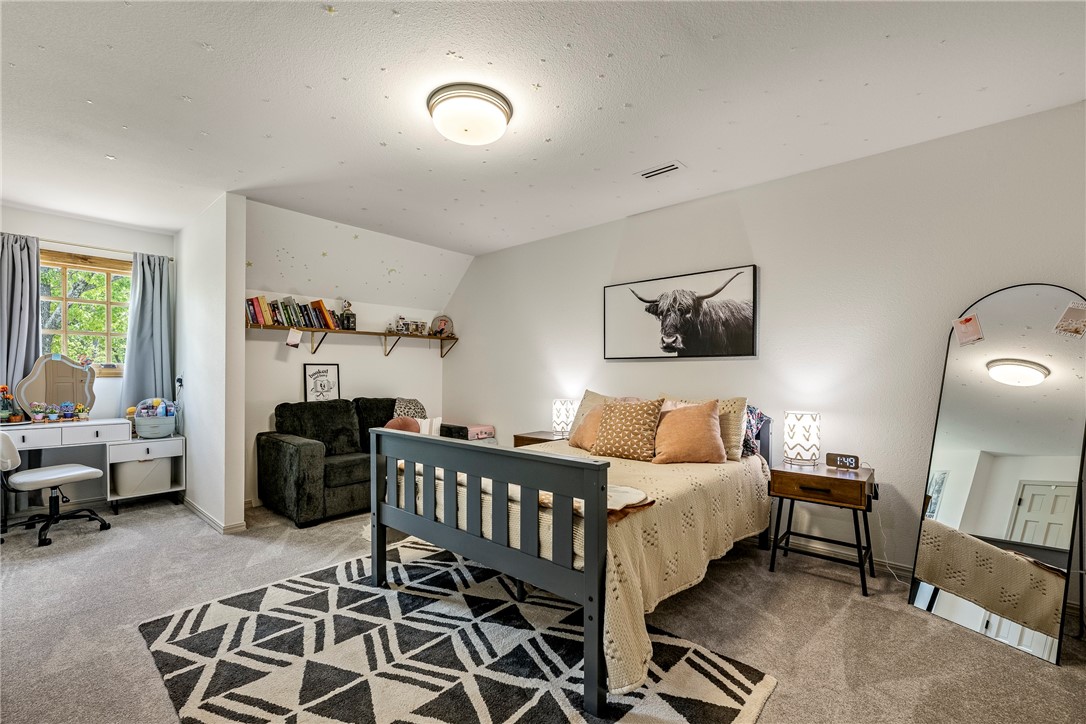 28-20-29-RURAL - Residential