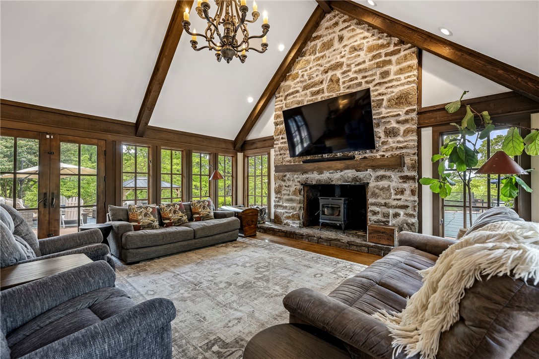 28-20-29-RURAL - Residential