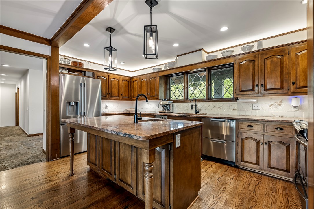 28-20-29-RURAL - Residential