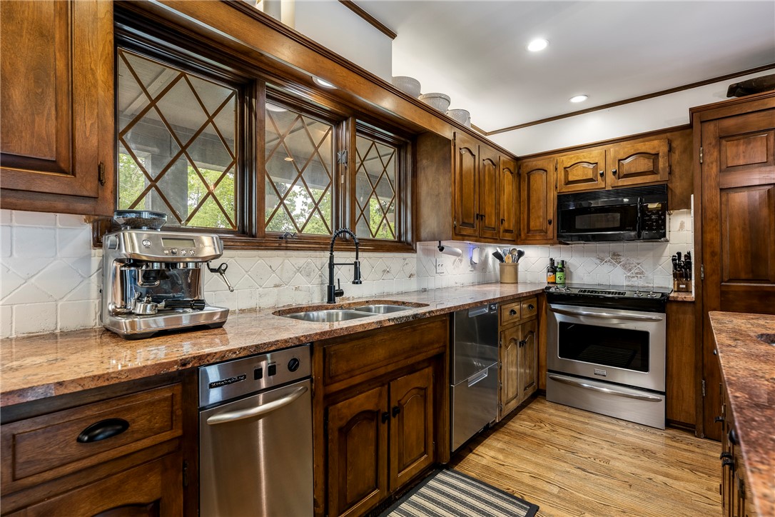 28-20-29-RURAL - Residential