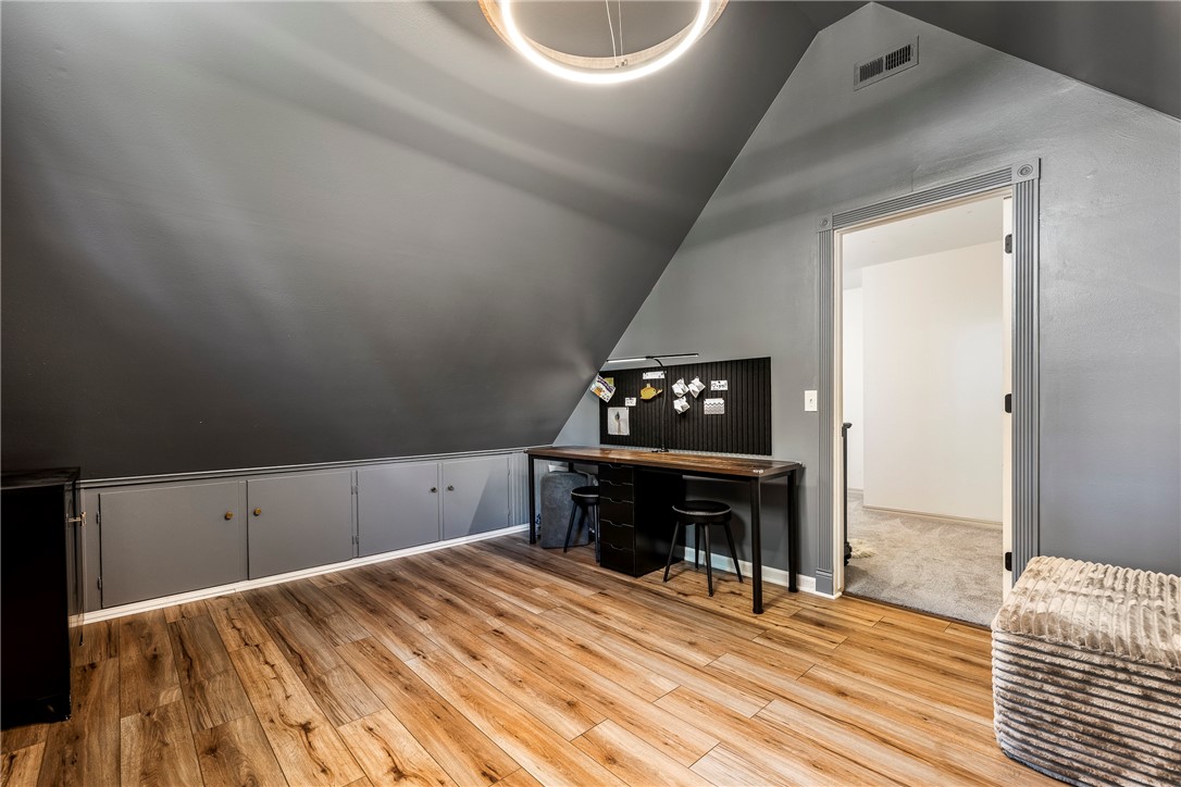 28-20-29-RURAL - Residential