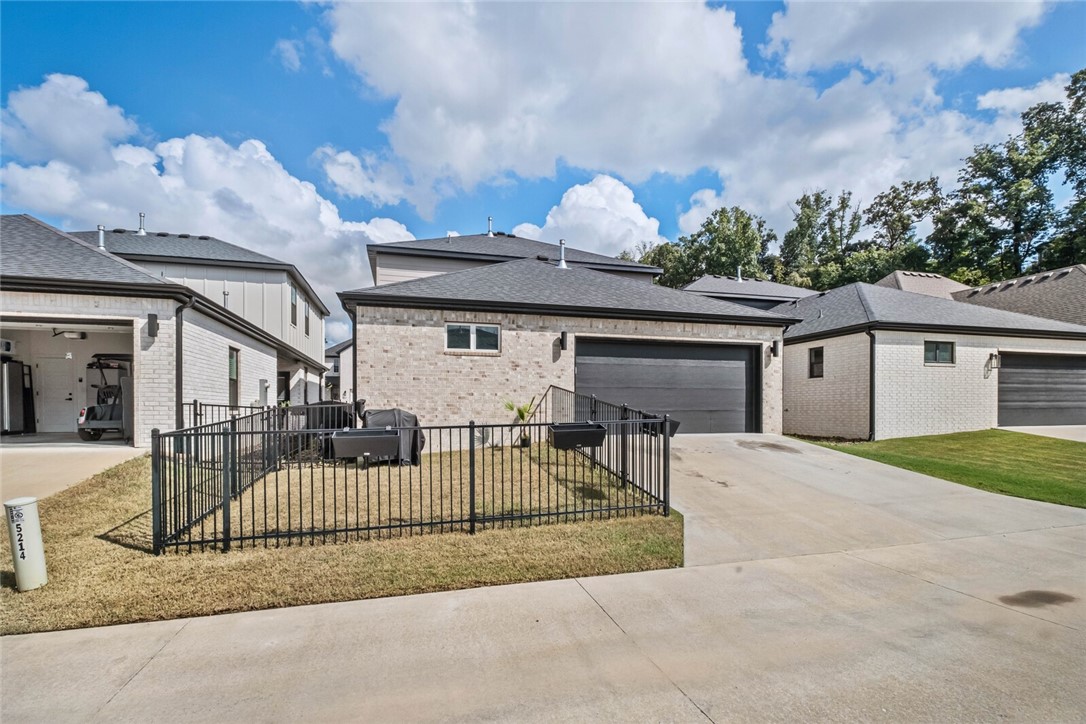 Shadow Valley Ph 8 Rogers - Residential