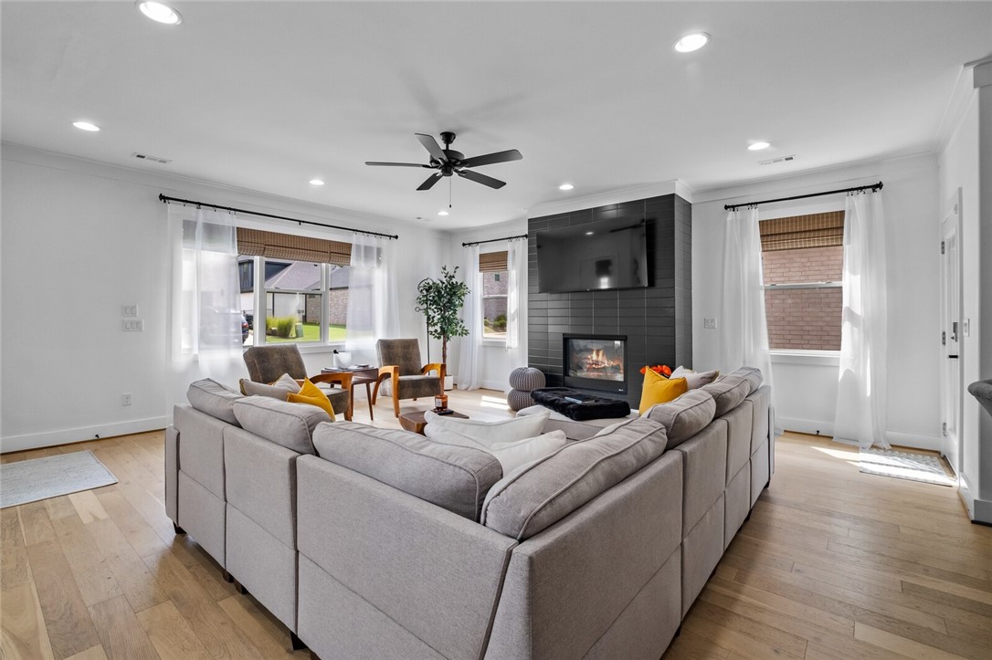 Shadow Valley Ph 8 Rogers - Residential