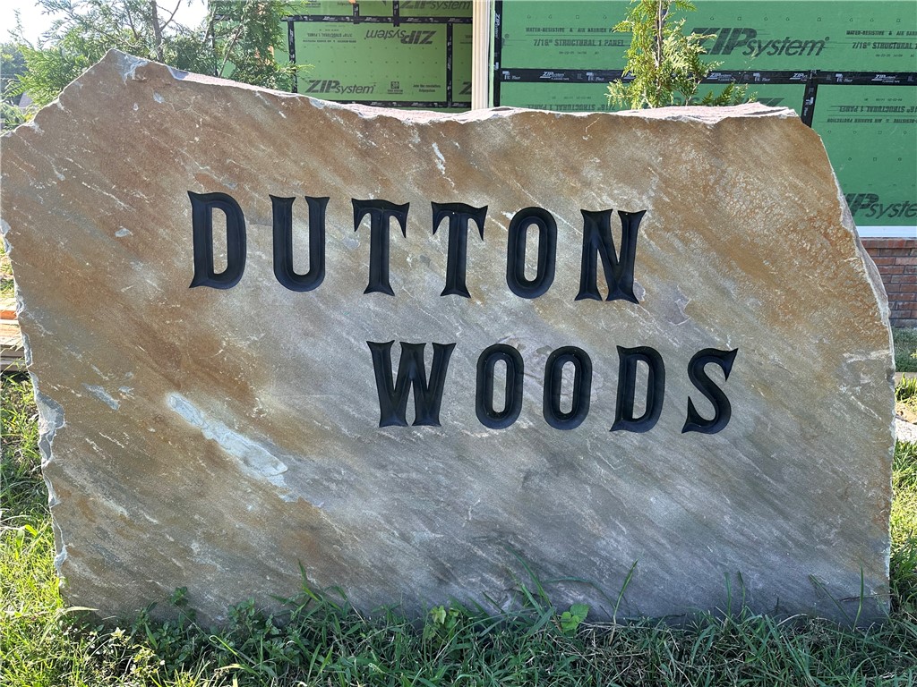Dutton Woods - Residential
