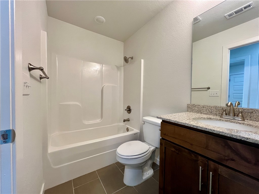 Snyder Grove Sub - Residential Lease