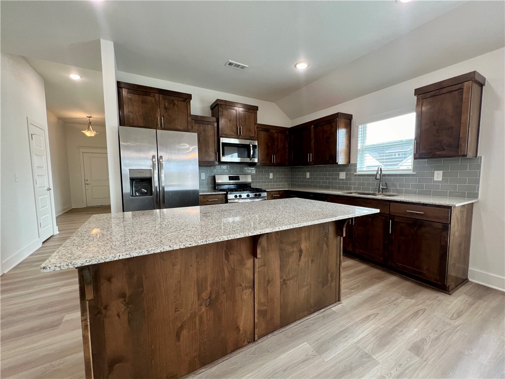 Snyder Grove Sub - Residential Lease