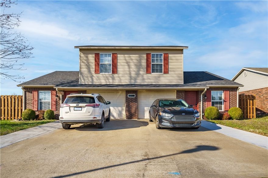 Just listed: a beautifully renovated 2-bedroom, 2-bath duplex in the highly sought-after Carriage Square neighborhood! Each side has been thoughtfully updated and features a brand-new roof, adding even more value and peace of mind for buyers or investors. Located just 3 miles from Downtown Bentonville and 4 miles from the new Walmart Home Office Campus, this property offers unbeatable convenience. Whether you’re looking for a solid investment or a primary residence with strong rental potential, this duplex delivers. Take advantage of Bentonville’s booming rental market and growth while enjoying easy access to world-class biking trails, Crystal Bridges Museum, top-rated schools, and the vibrant local dining and shopping scene. Please note: photos shown are of a similar unit and intended to represent layout and condition.