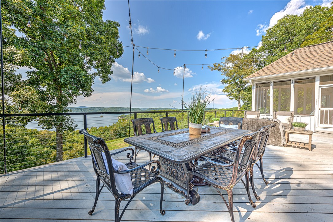 Point Mirage - Residential