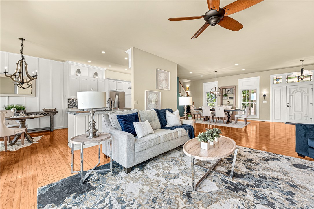 Point Mirage - Residential