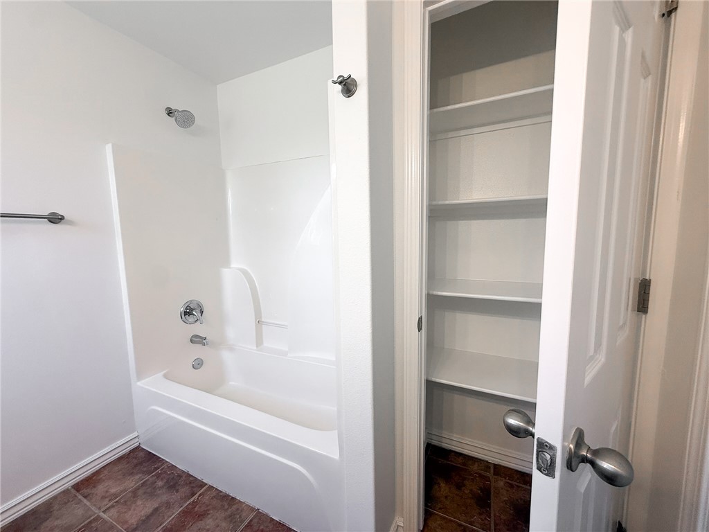 Oakwoods Sub Ph III - Residential