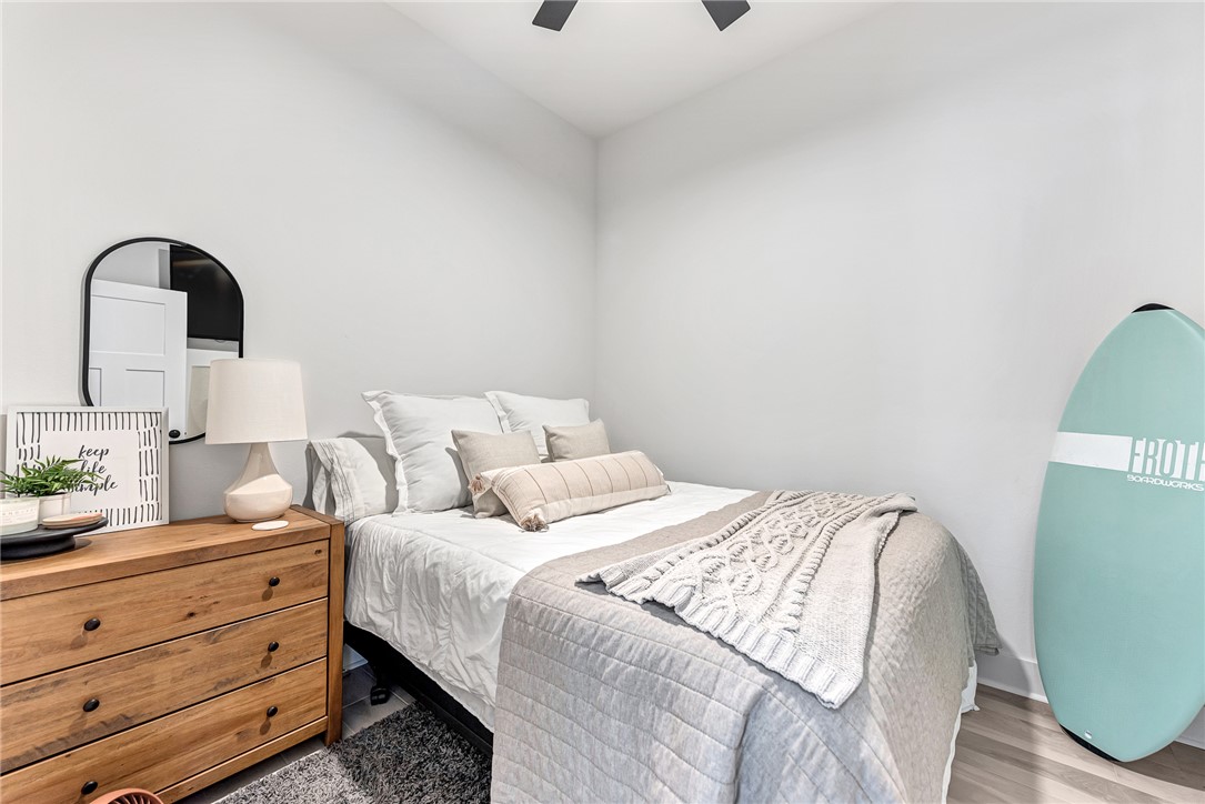 HOLIDAY HILLS - Residential