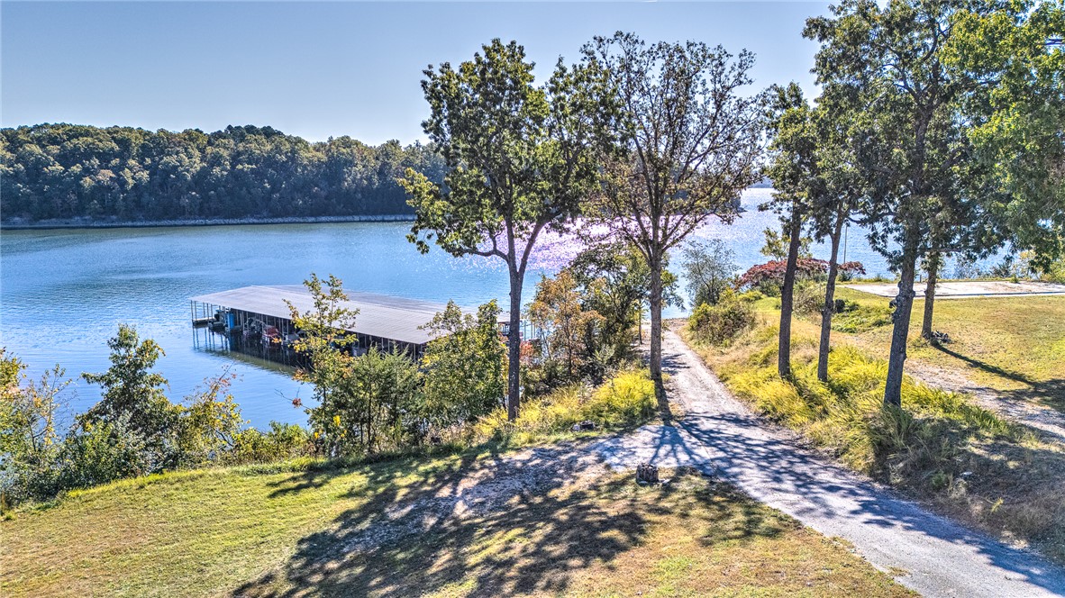 HOLIDAY HILLS - Residential