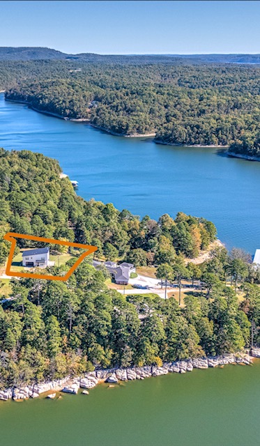 HOLIDAY HILLS - Residential