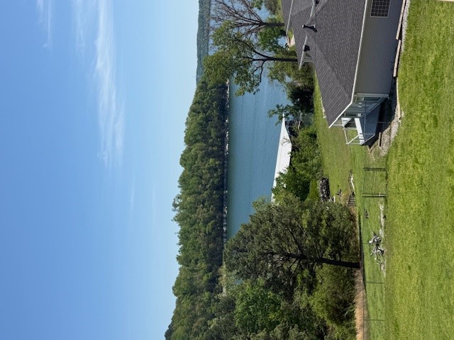 HOLIDAY HILLS - Residential