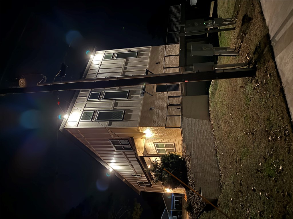 HOLIDAY HILLS - Residential