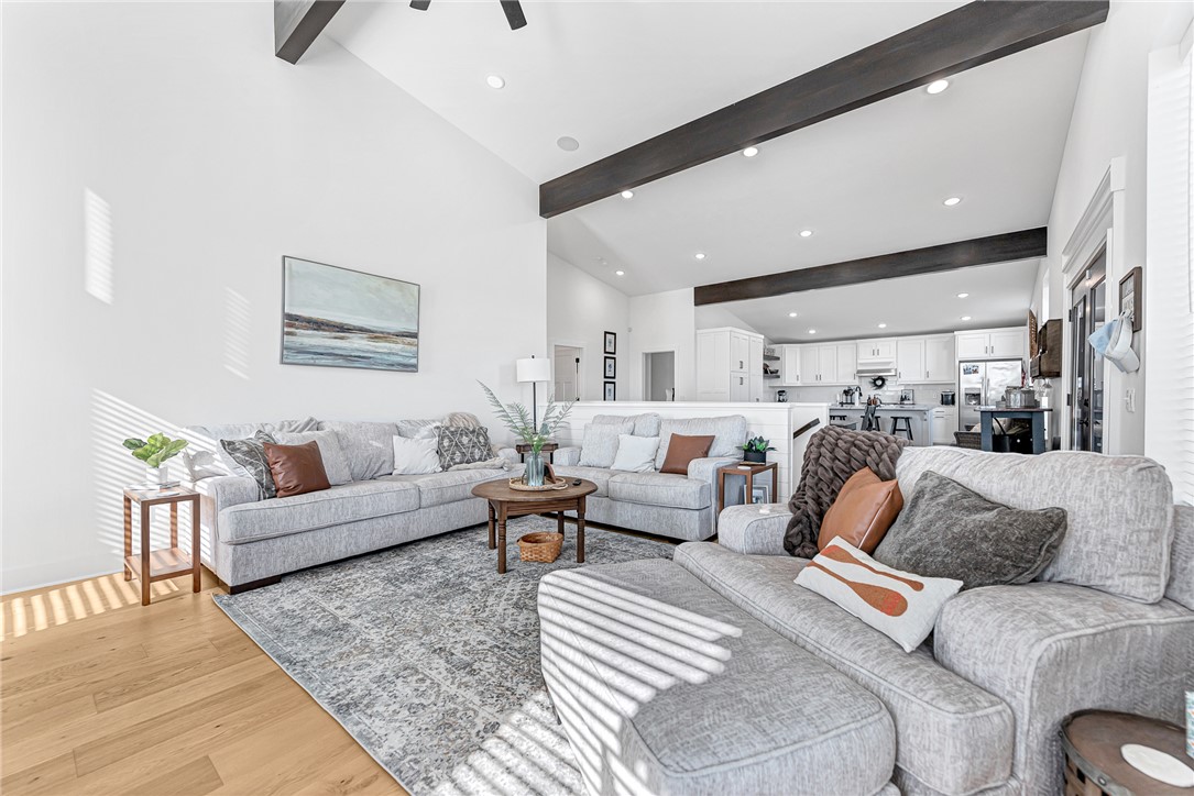 HOLIDAY HILLS - Residential