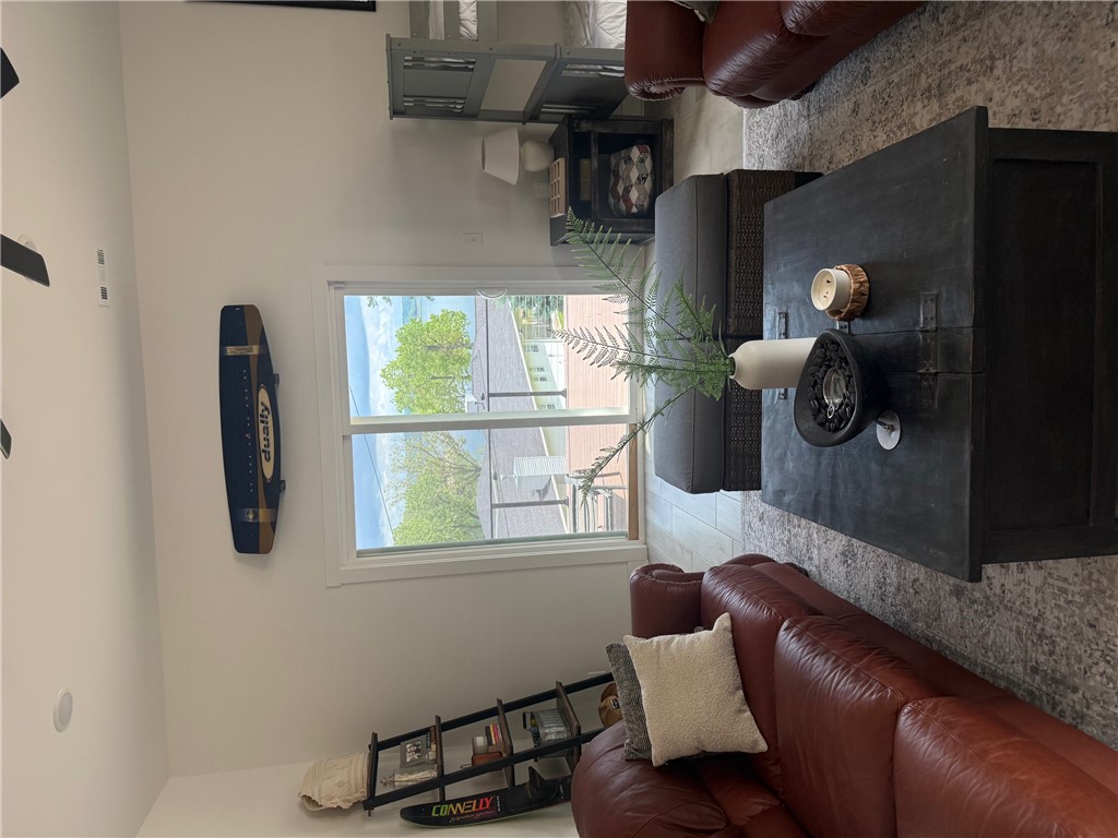 HOLIDAY HILLS - Residential