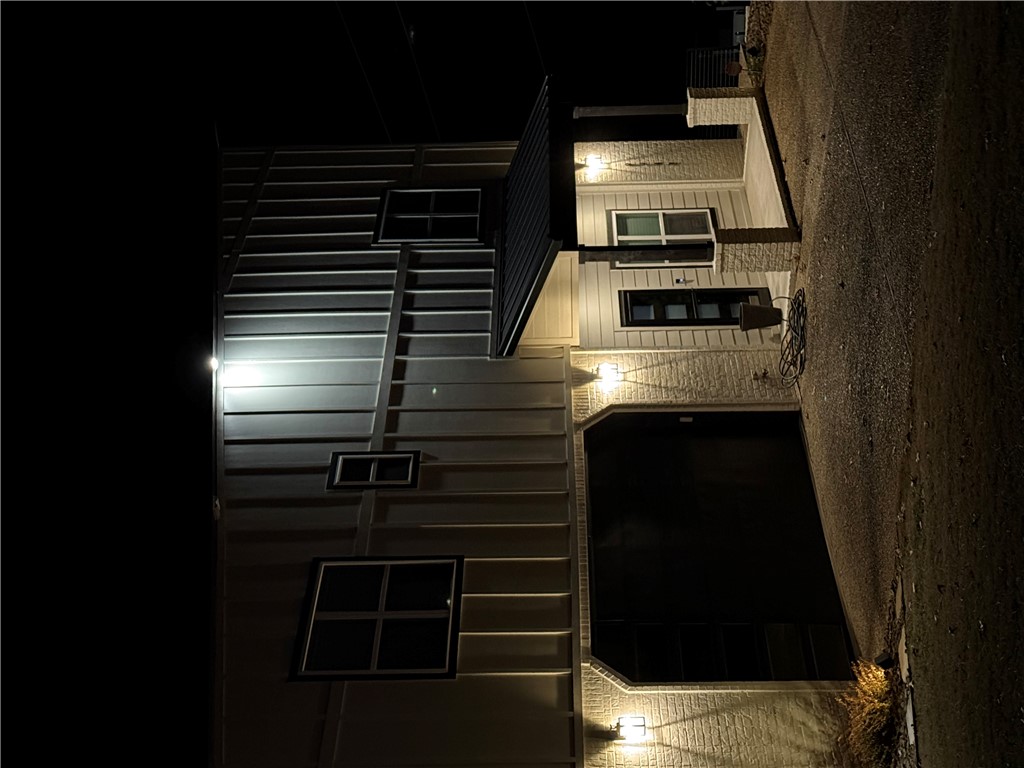 HOLIDAY HILLS - Residential