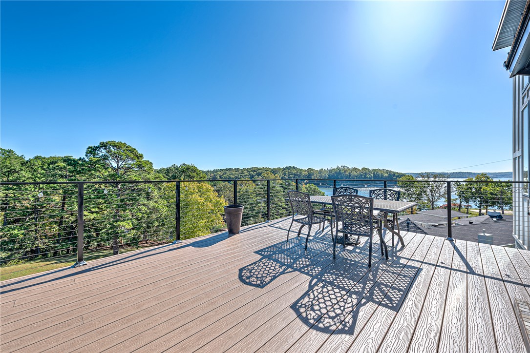 HOLIDAY HILLS - Residential