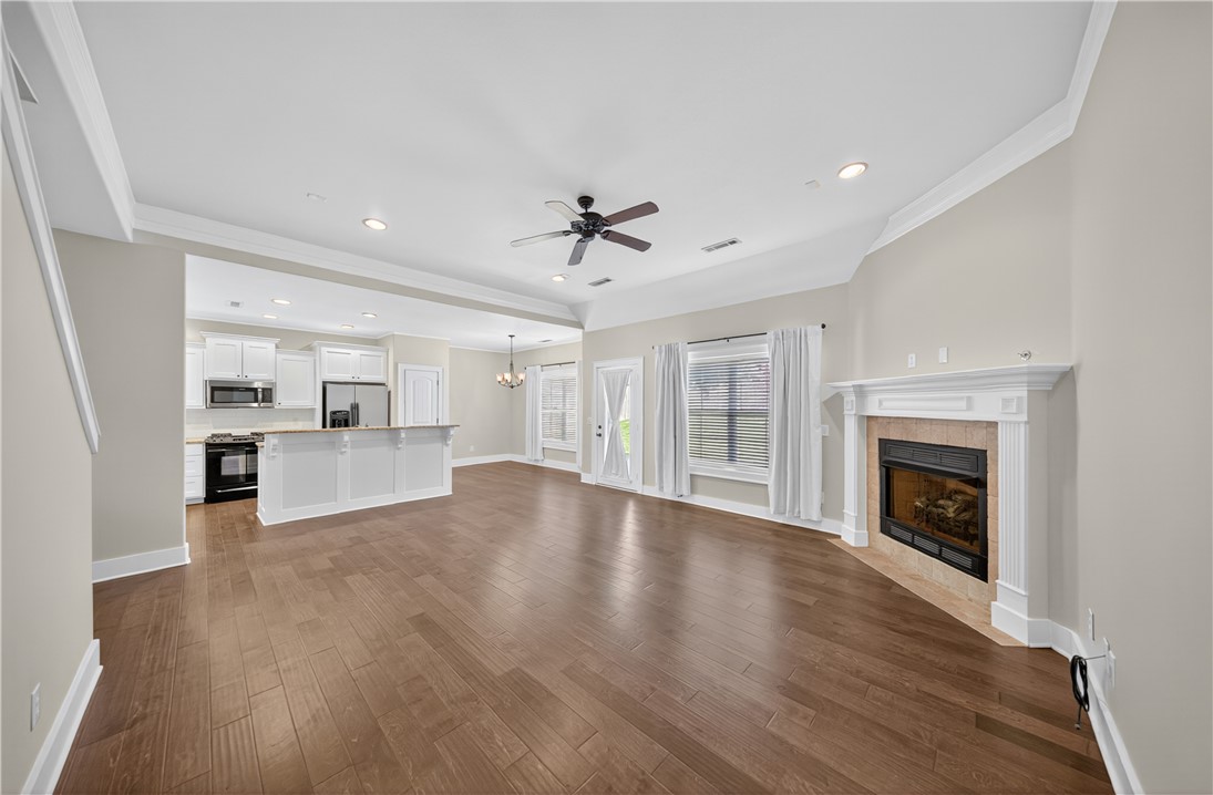 Hyde Park - Residential Lease