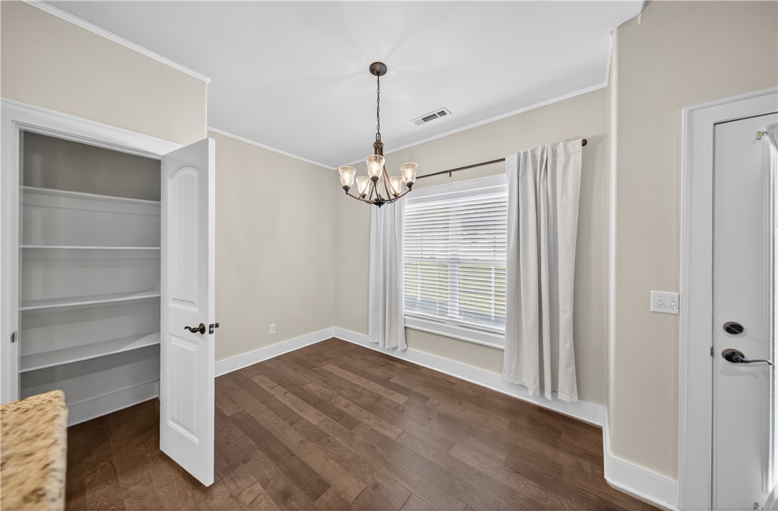 Hyde Park - Residential Lease