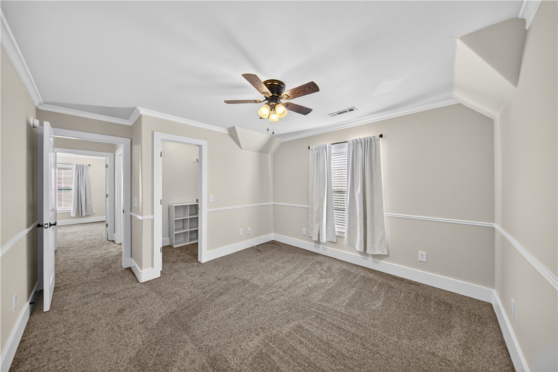 Hyde Park - Residential Lease