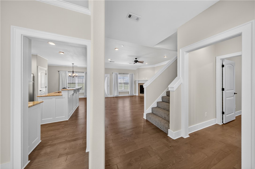 Hyde Park - Residential Lease