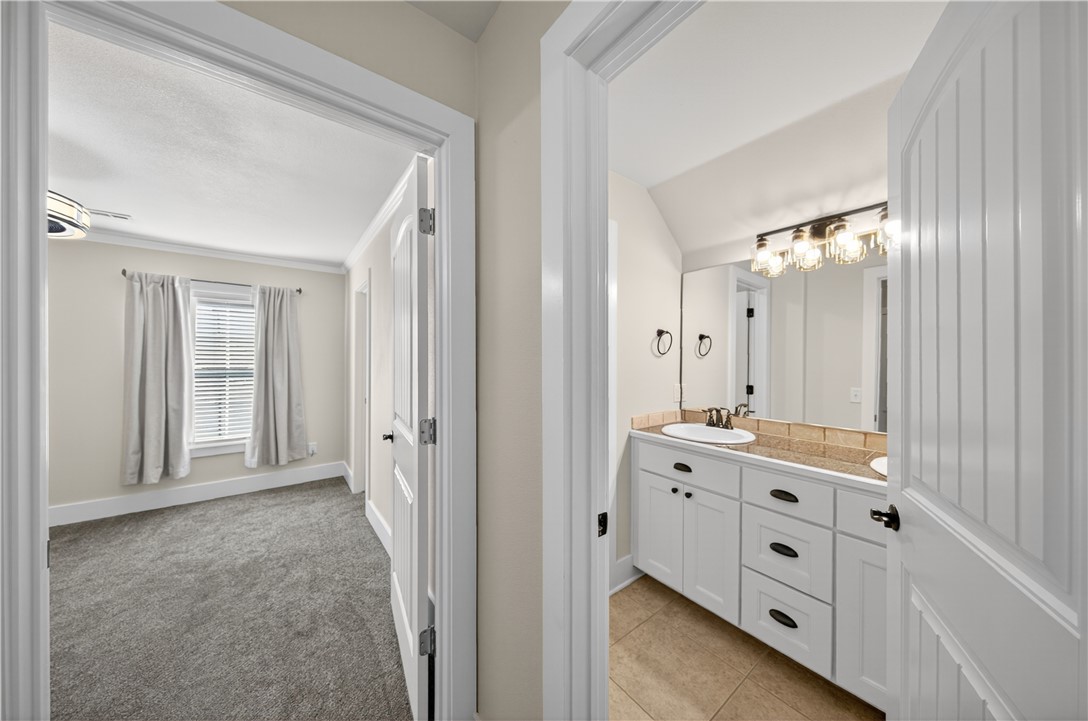 Hyde Park - Residential Lease