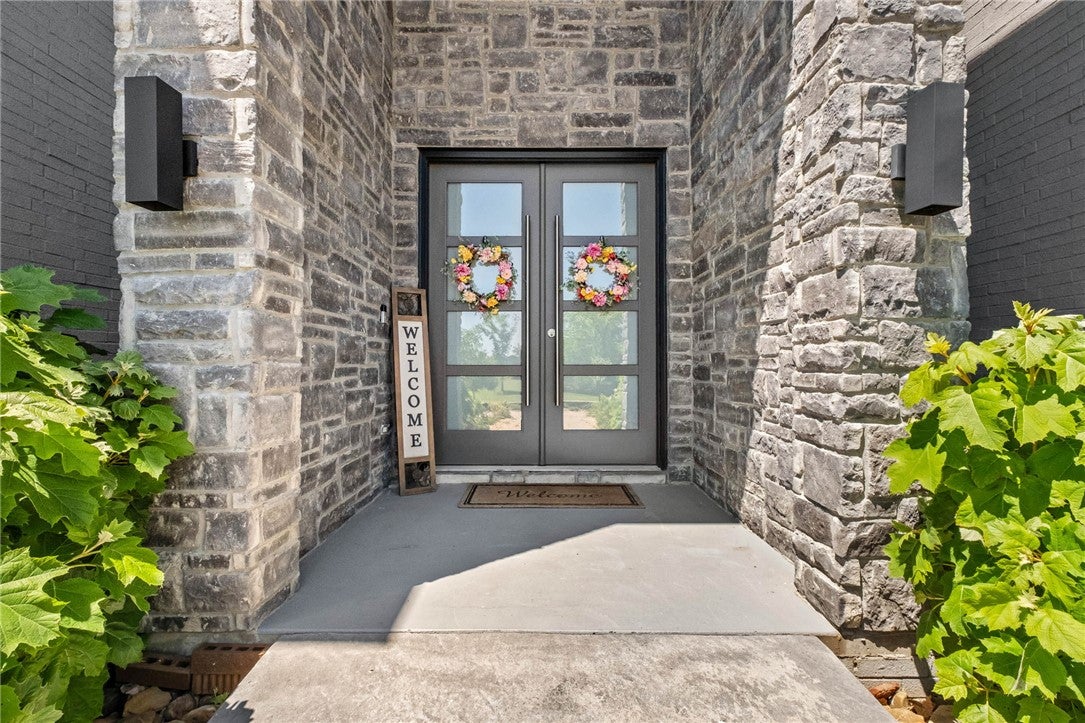 4100 Rolling Meadows Drive