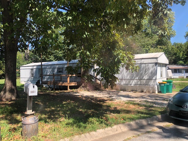 3 bedrooms, 2 full baths - Walking distance to Foxfire Park.