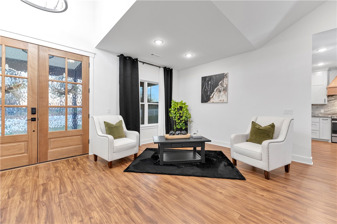 Tontitown Outlots - Residential