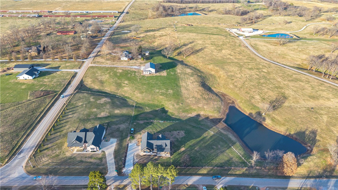 Tontitown Outlots - Residential