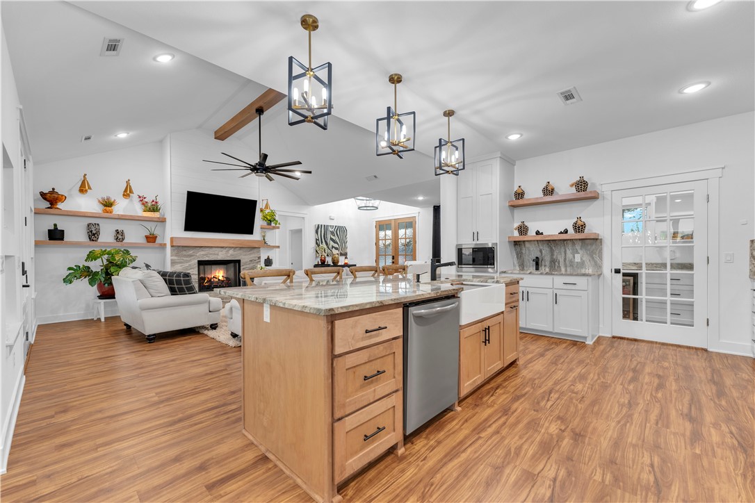 Tontitown Outlots - Residential