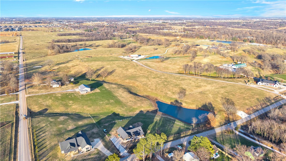 Tontitown Outlots - Residential