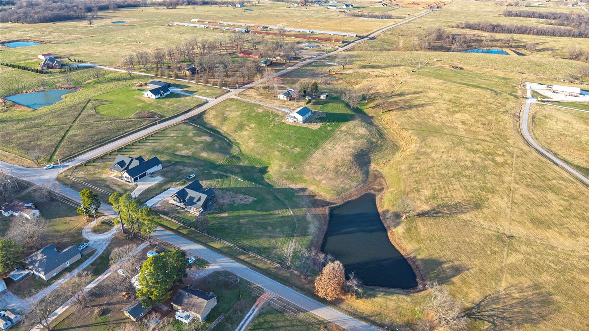 Tontitown Outlots - Residential