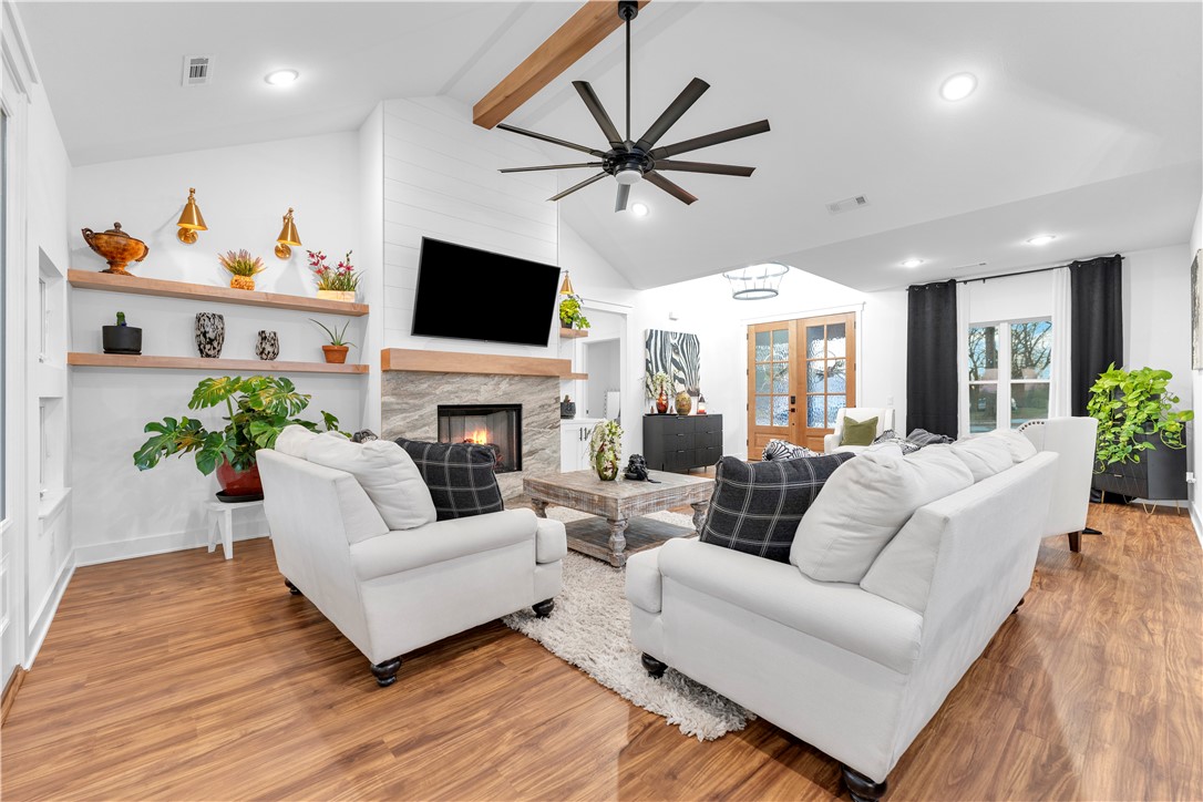 Tontitown Outlots - Residential